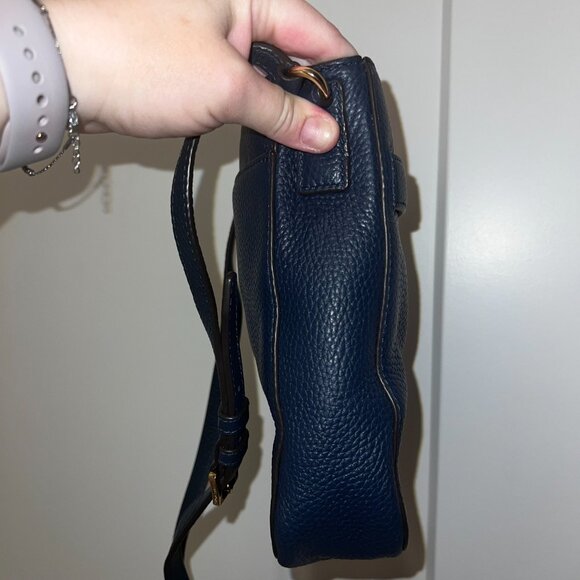 MICHAEL Michael Kors Crossbody Hamilton Traveler Leather Purse Navy Gold Accents - Picture 10 of 13